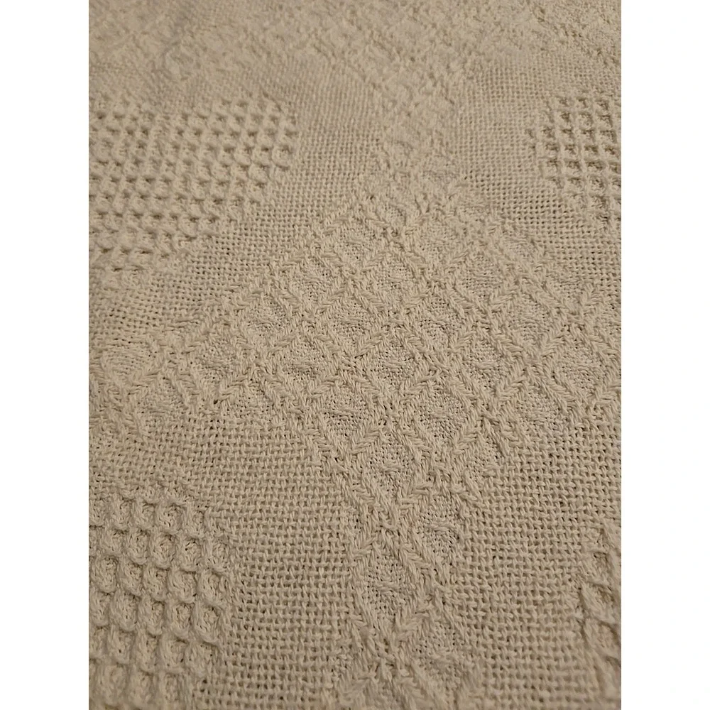 Vtg Heart Fringe Throw Blanket 62x51 Waffle Weave Lap Baby Decor White Anniversa